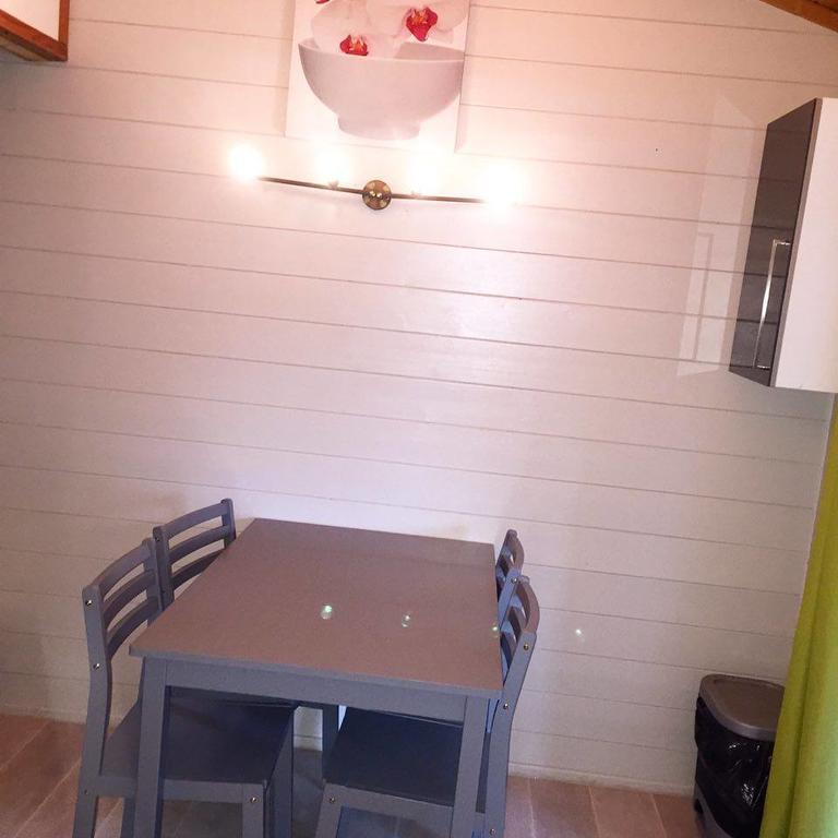 Camping La Simioune En Provence Bollène Zewnętrze zdjęcie